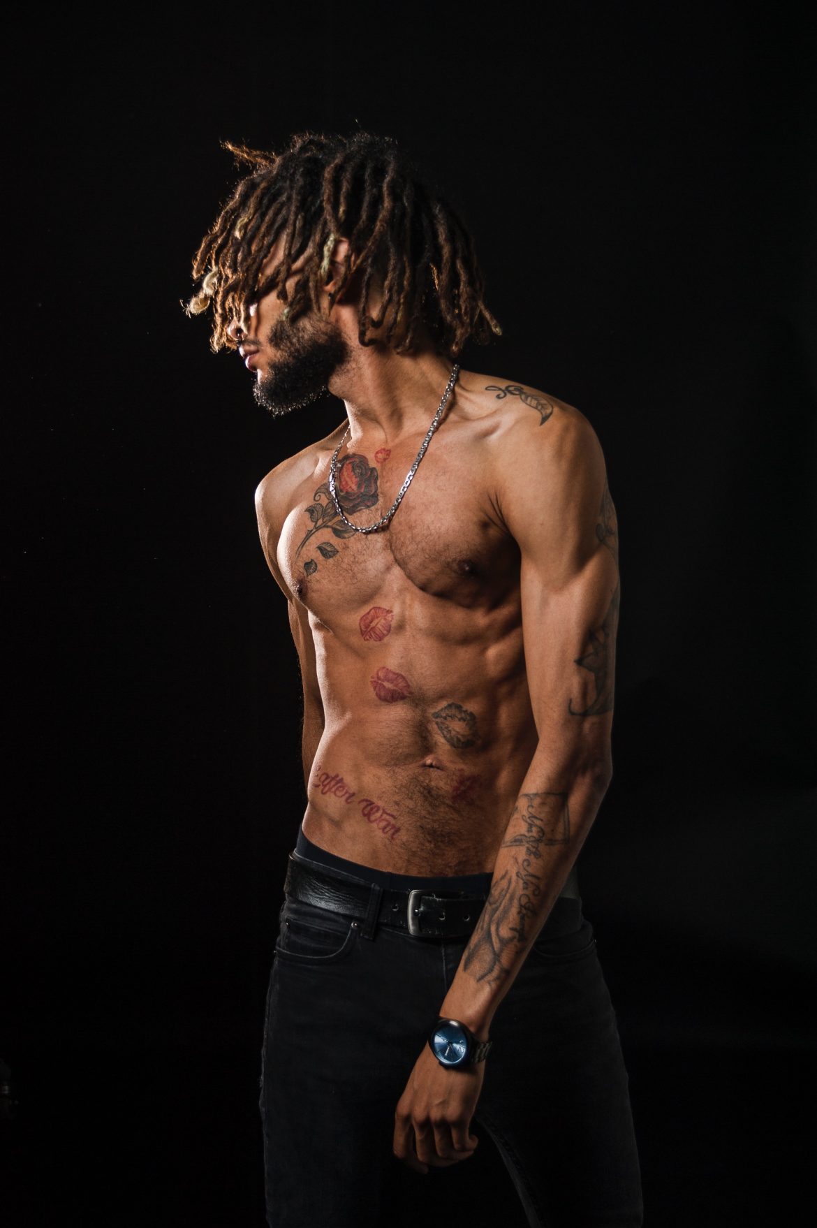 mens fit body Fitness Goals You Should Be Setting For 2020